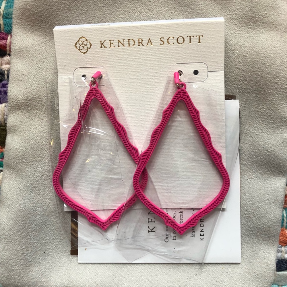 Kendra Scott Sophee Drop Earring
